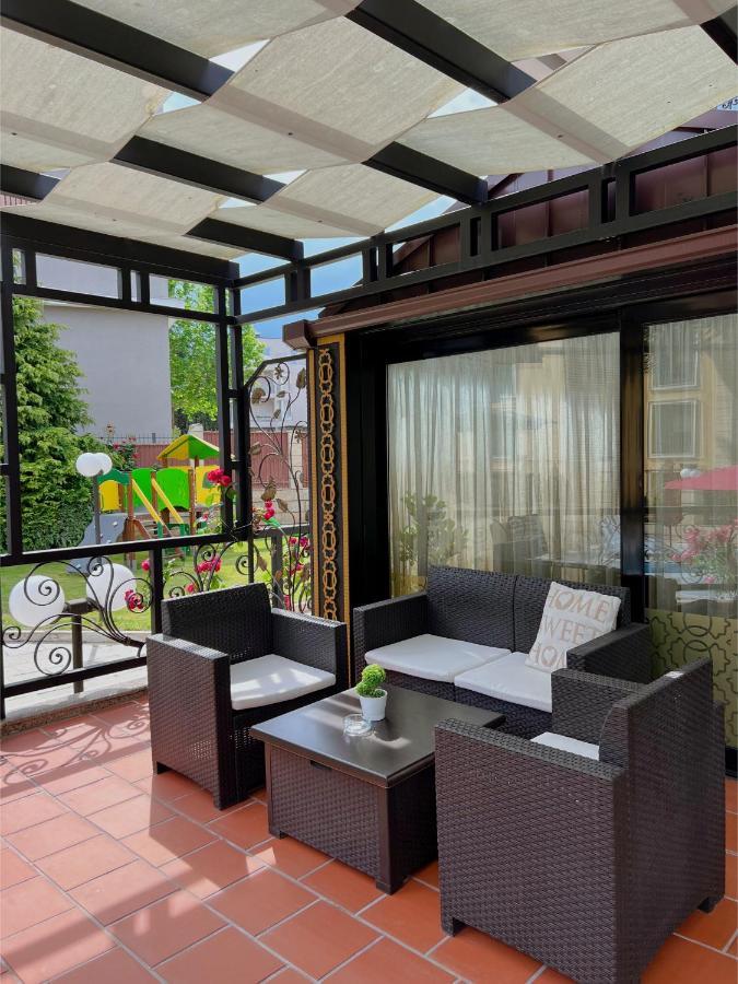 Family Hotel Paradise Saints Constantine and Helena Luaran gambar