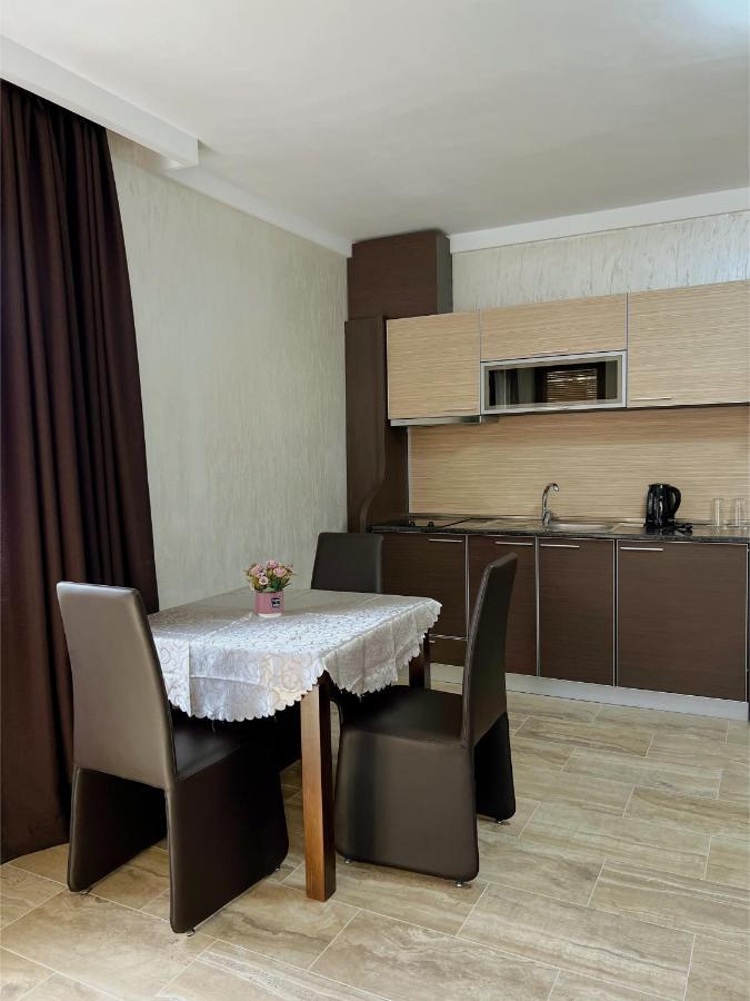 Family Hotel Paradise Saints Constantine and Helena Luaran gambar